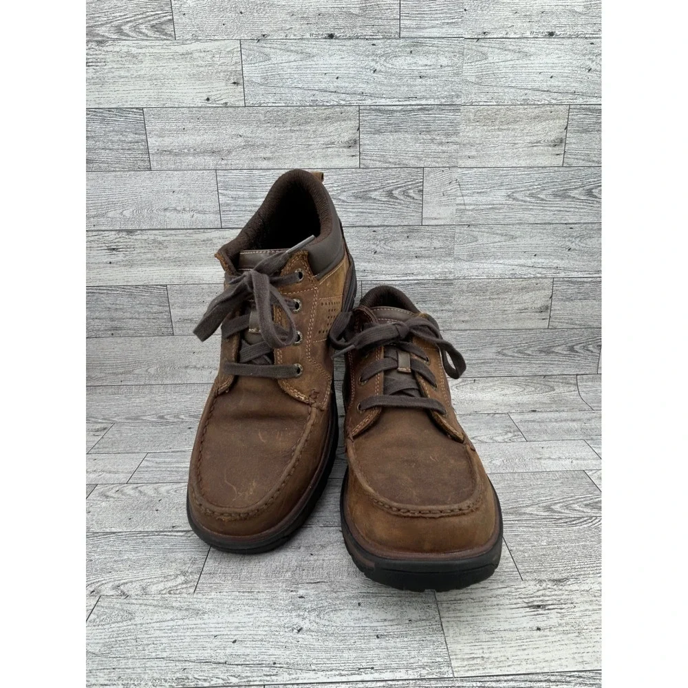 Skechers step confidently